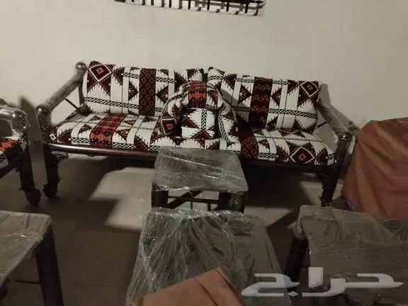 كراسي حديد 9