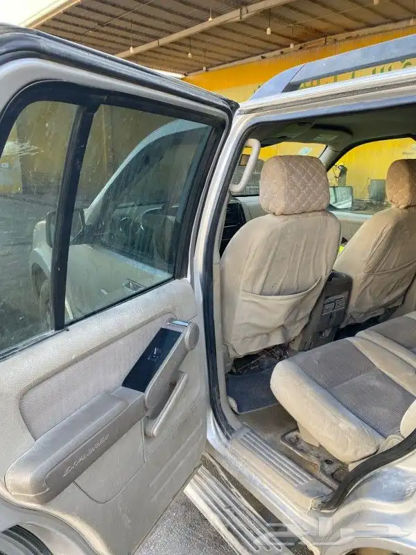 فورد اكسبلورر 2007 13