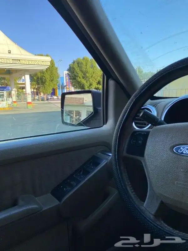 فورد اكسبلورر 2007 9