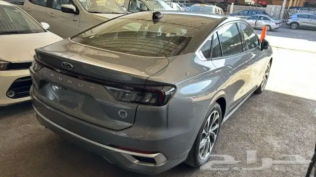 فورد تورس تيتانيوم ( فل كامل ) 2026 3