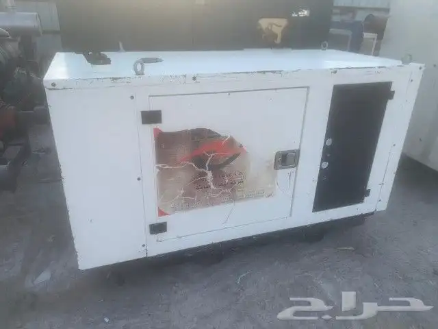 مهندس كهربائي مولدات صيانه بالكامل 8