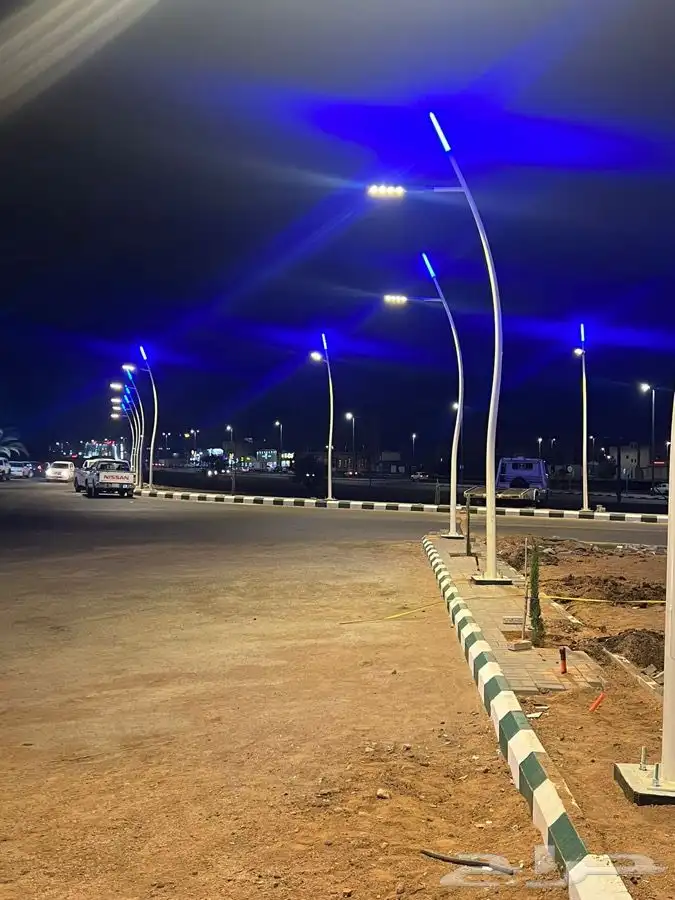 اعمده وانارة 0