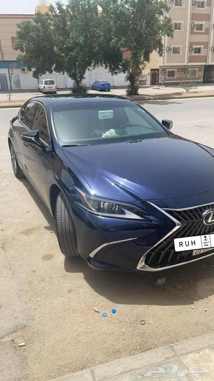 توصيل موظفات توصيل للمطار سيارة لكزس 2024 0