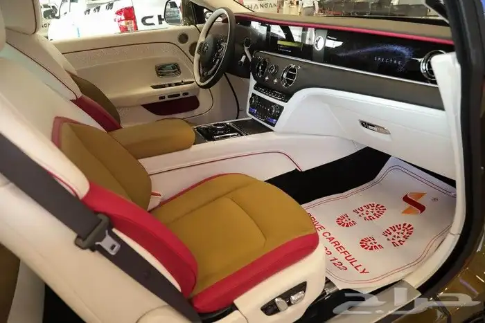رولز رويس سبكتر كوبيه 2025 22