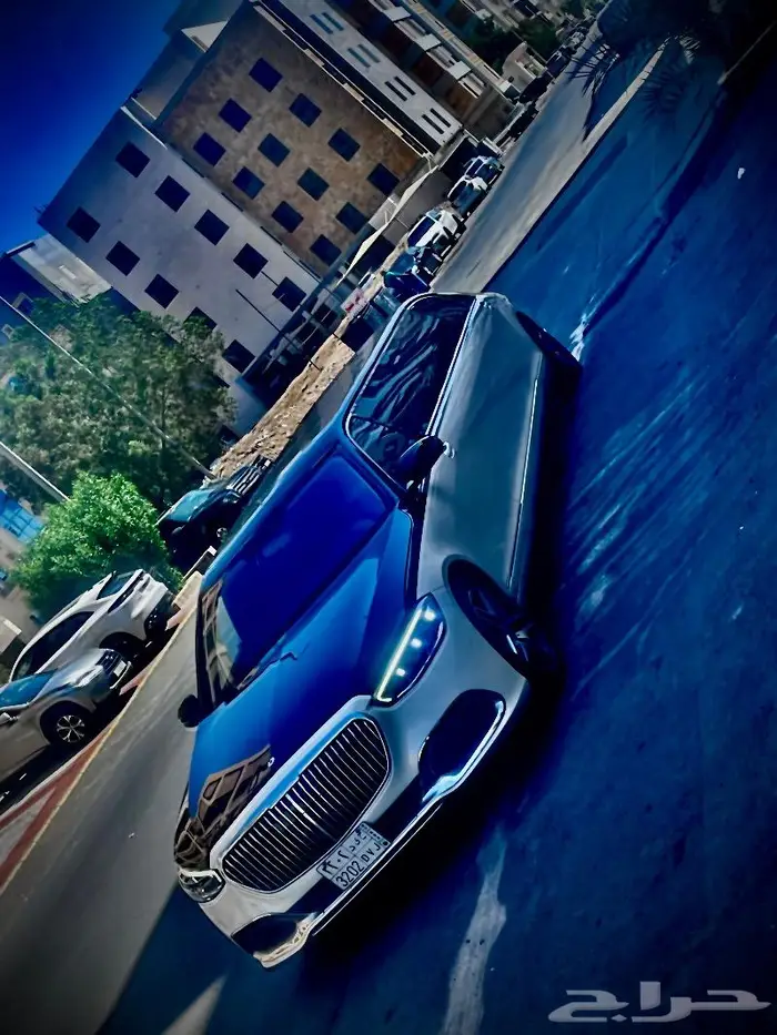 ليموزينات vip تاجير ساعه وليلة يومي اسبوعي شهري 15