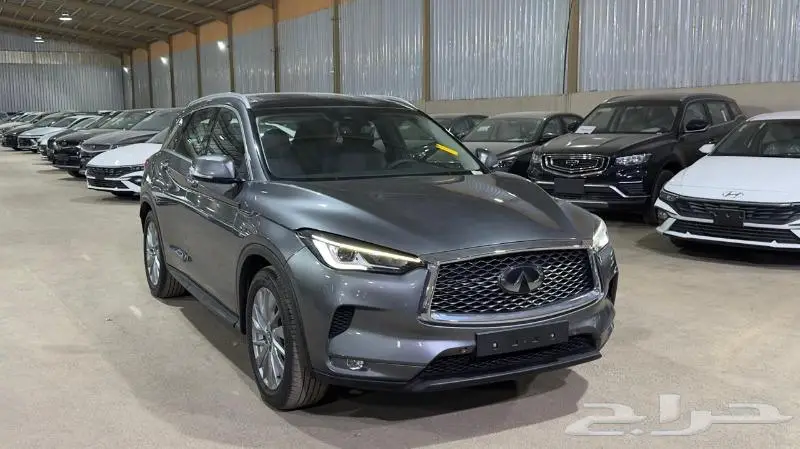 انفنتي QX50 موديل 2023 مكينة 2.0 ستاندر بقسط 1511 ريال 4