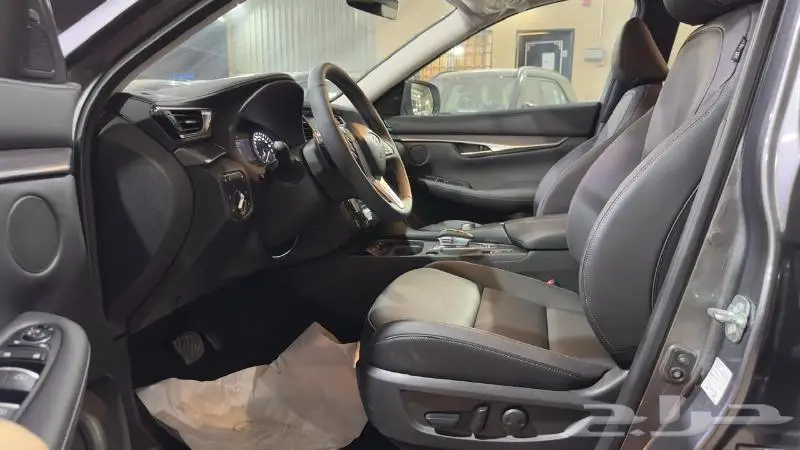 انفنتي QX50 موديل 2023 مكينة 2.0 ستاندر بقسط 1511 ريال 8