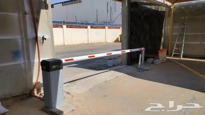 بوبات مواقف السيارات 3