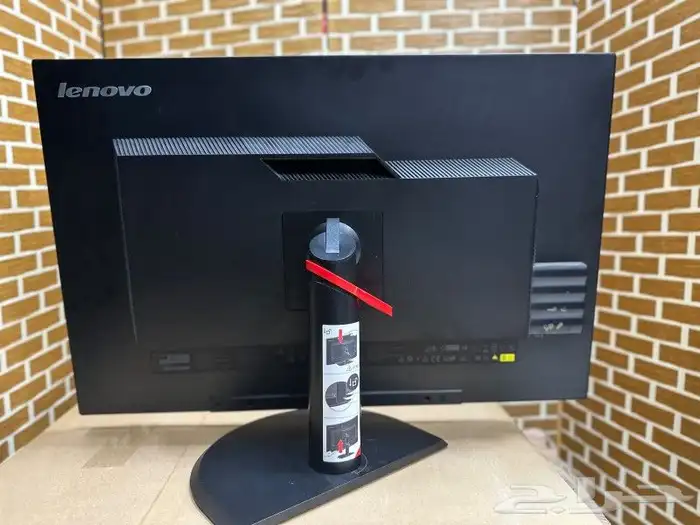 كومبيوتر من اقوى اجهزه لينوفو 5