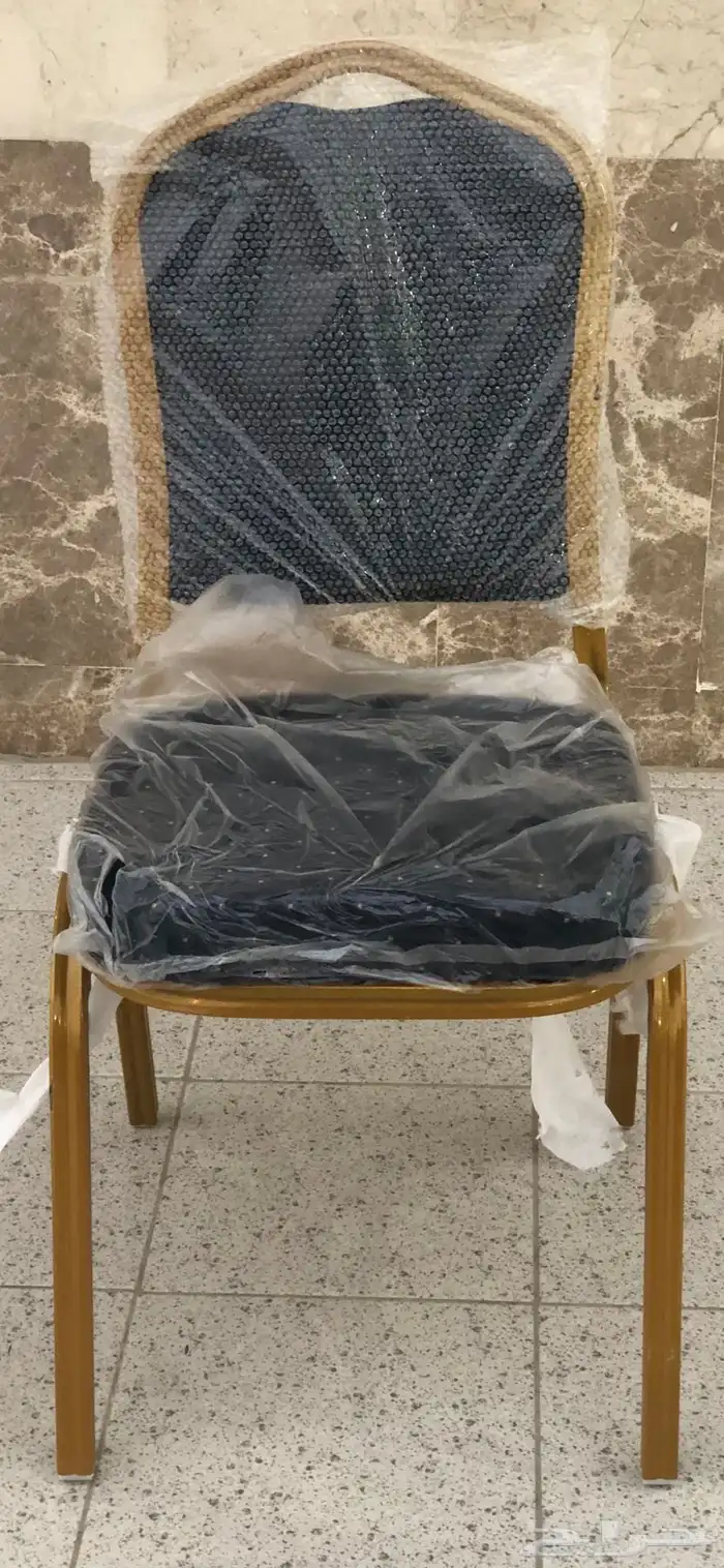 كراسي و طاولات للمناسبات للبيع 2