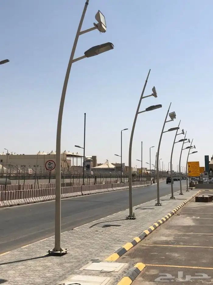 اعمده وانارة 5