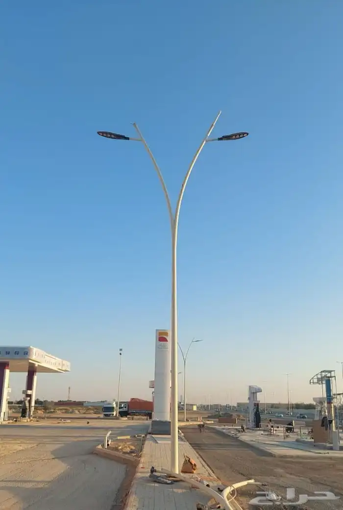 اعمده وانارة 6