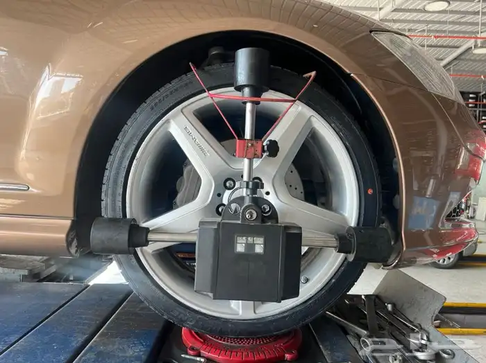 مخزن مرسيدس بانوراما 350 مواصفات500 عداد 83 الف فقط اجفالي 82