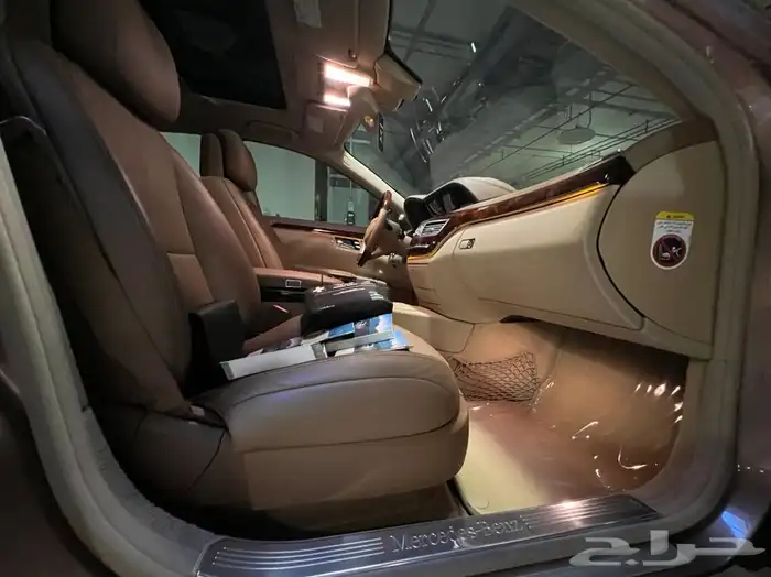 مخزن مرسيدس بانوراما 350 مواصفات500 عداد 83 الف فقط اجفالي 30