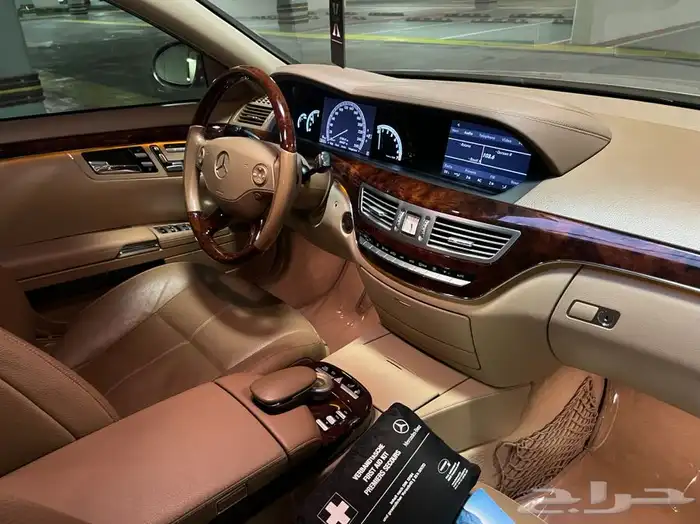 مخزن مرسيدس بانوراما 350 مواصفات500 عداد 83 الف فقط اجفالي 31