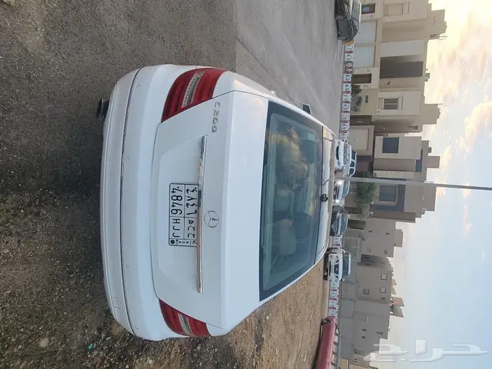 مرسيدس C200 2014 7