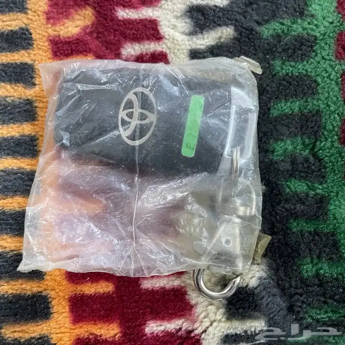 للبيع ريموت كامري 0