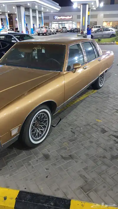 بونتياك بونفيل 1980 كلاسيك 1