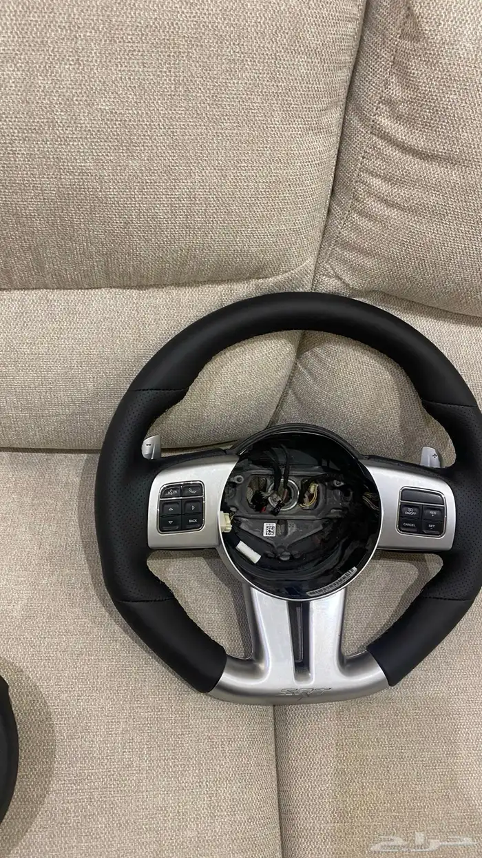 طاره كلايسلر وتشارجر SRT موديل 2014 للبيع 1