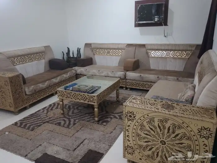 كنب للبيع نوعين. 0