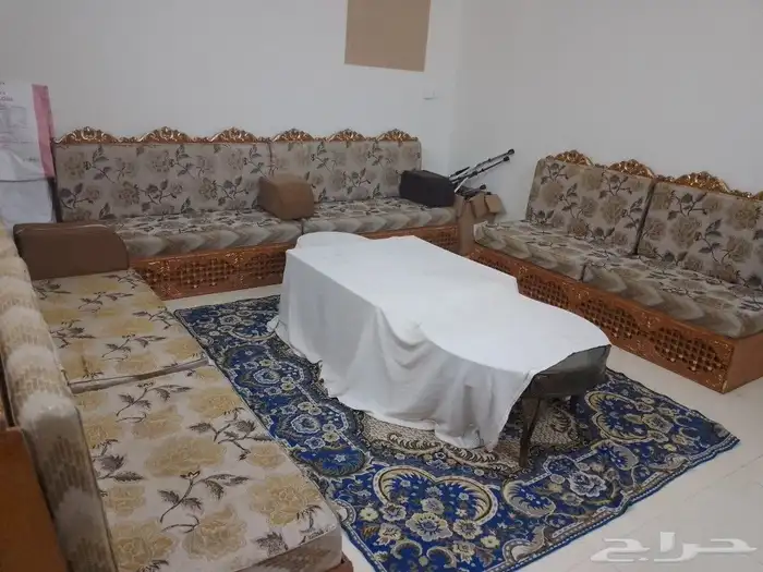 كنب للبيع نوعين. 7