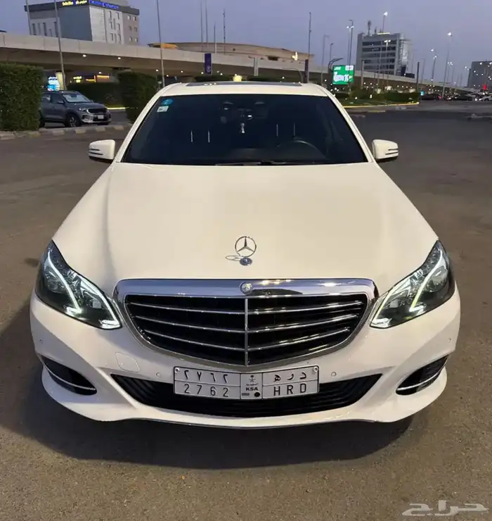 مرسيدس e300 نضيف جدا 24
