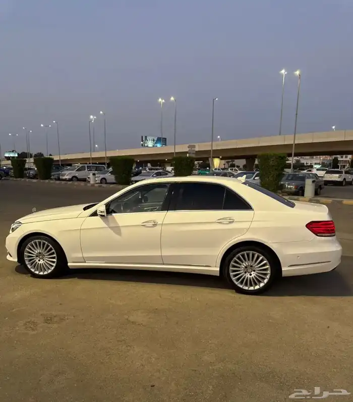 مرسيدس e300 نضيف جدا 22