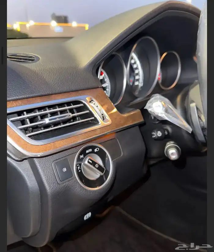 مرسيدس e300 نضيف جدا 19