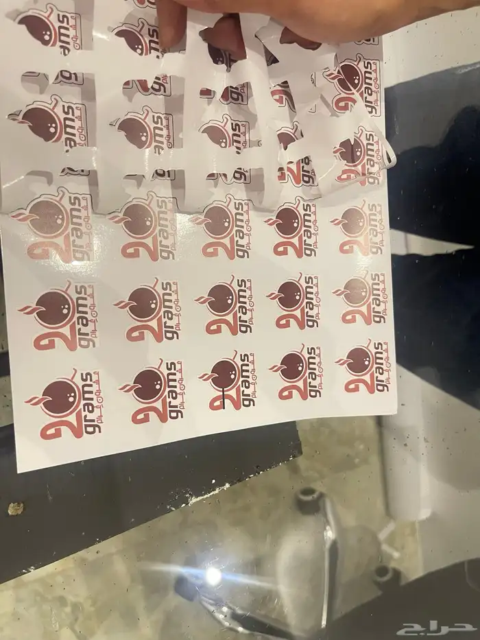 طباعة وقص استيكرات المناسبات 9