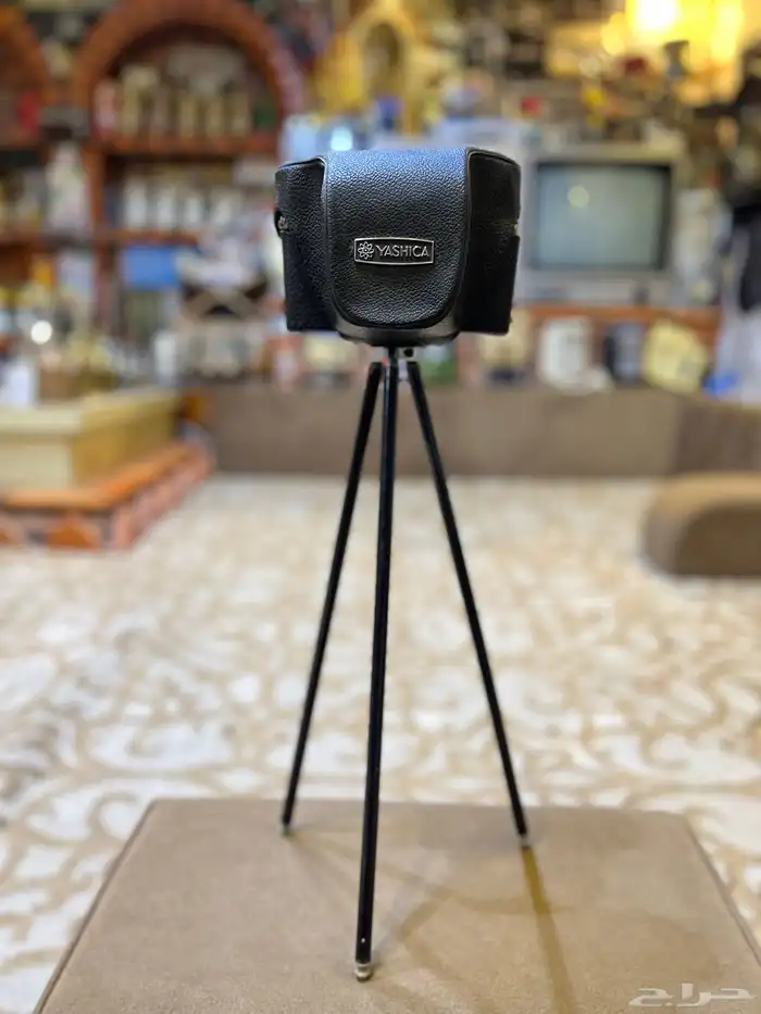 حامل كاميرا قديم جدا  تراثي قديم 1