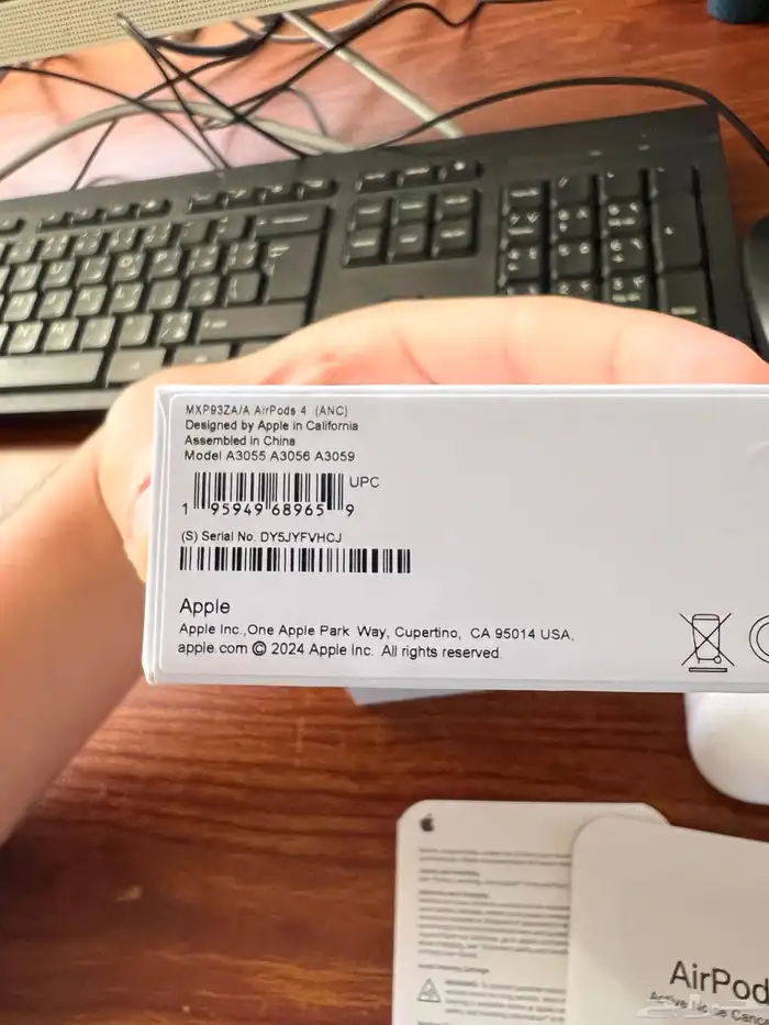 سماعة ابل ايربودز شبيهة الجيل الرابع مع خاصية الغاء الضوضاء 2