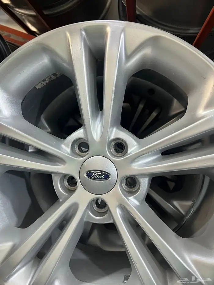 جنوط تورس مديل 2015 مقاس 18 اصلي وكالة 2