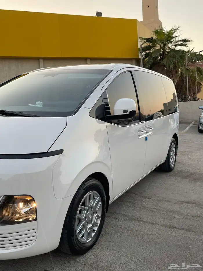 تم البيع هواندي ستاريا 2022 ديزل 1