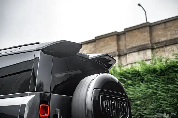 كشافات ديفندر رفارف اسود لامع جناح اوربن خان وطايات 31