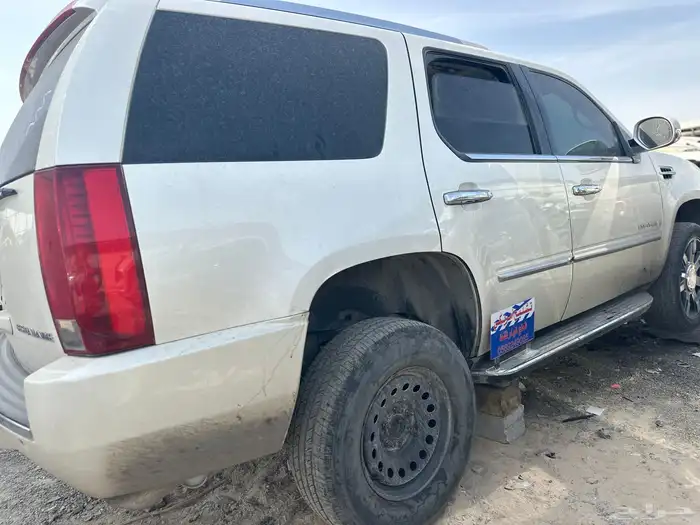 كديلاك اسكاليد 2008 11