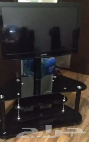 شاشة سامسمونج مع حامل وطاولة تلفزيون Samsung Screen ماليزي 1