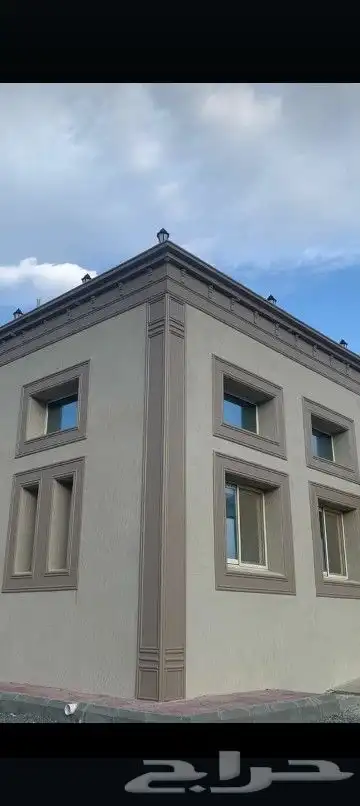 هذ من اشغلنا ديكورات خراجيه والياسه ملونه باللااسمنت الابيض 1