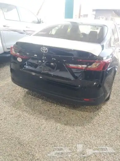 تويوتا كامري E موديل 2025 3