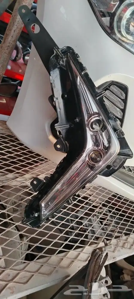 شمعات جيب لكزس 2016الى 2020اصلي وكاله اشاره متحرك وكشاف يسار 1