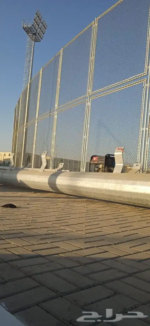 مقاول شبوك وملعب 1