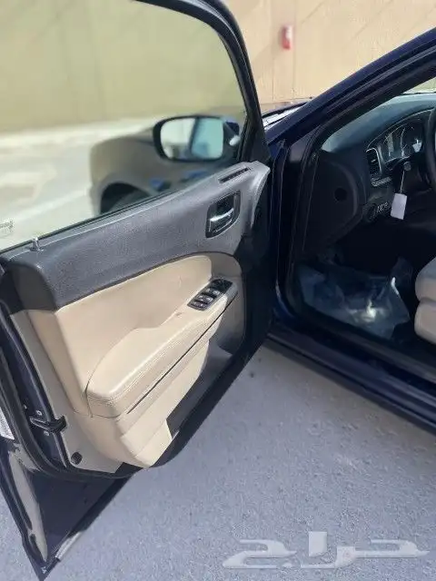 دودج تشارجر 2013 6