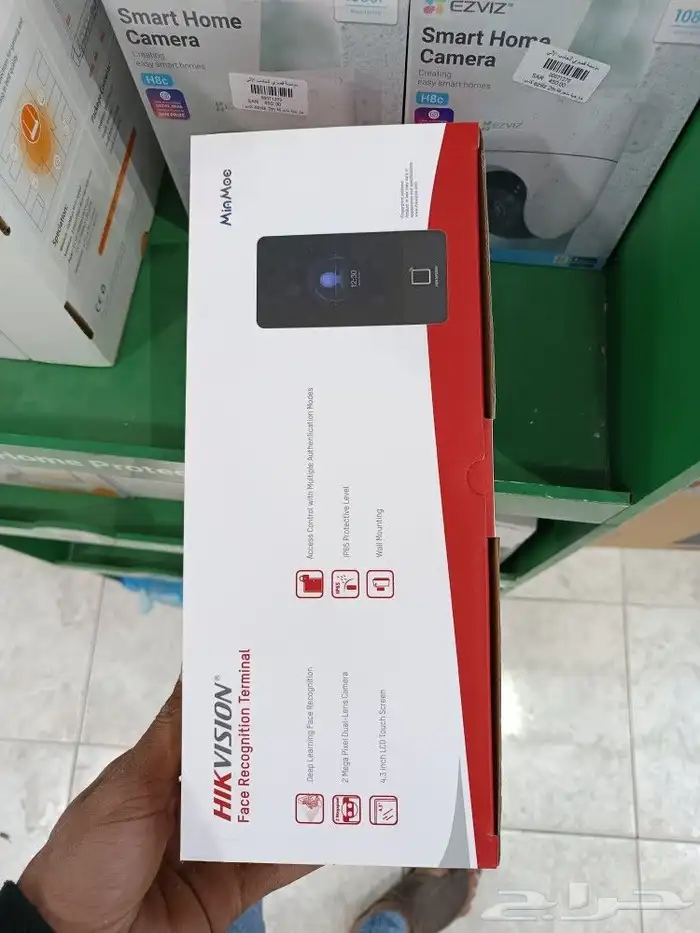 فنى صيانت وتركيب وبرمجت كمرات المراقبه 1