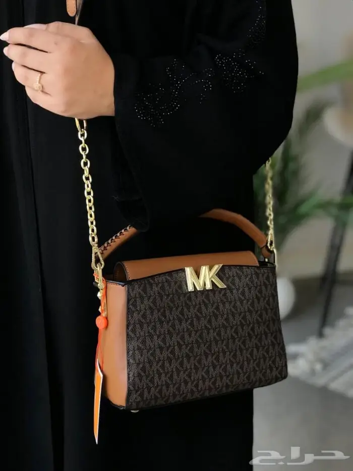 شنط درجة اولى ماركة مايكل كورس شنطة ماركات اكثر من 50صورة MK 14
