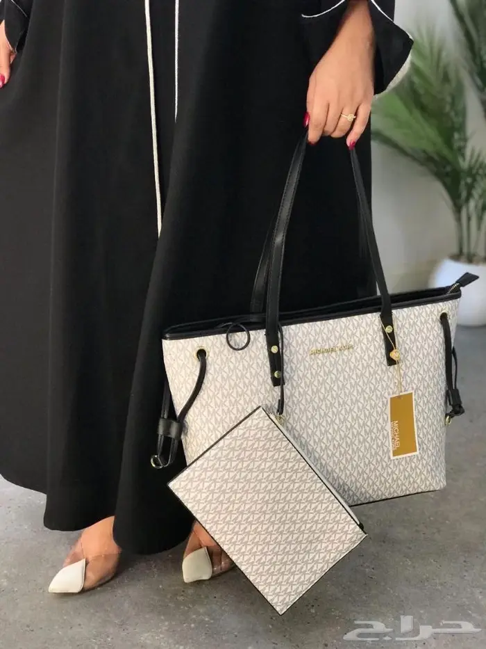 شنط درجة اولى ماركة مايكل كورس شنطة ماركات اكثر من 50صورة MK 38