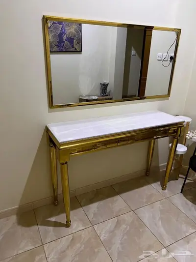 طاولة قهوه كبيره ومدخل استيل 2