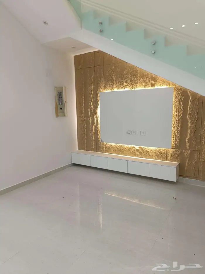 ديكور الشاشه الرياض فنيون ديكورات 0