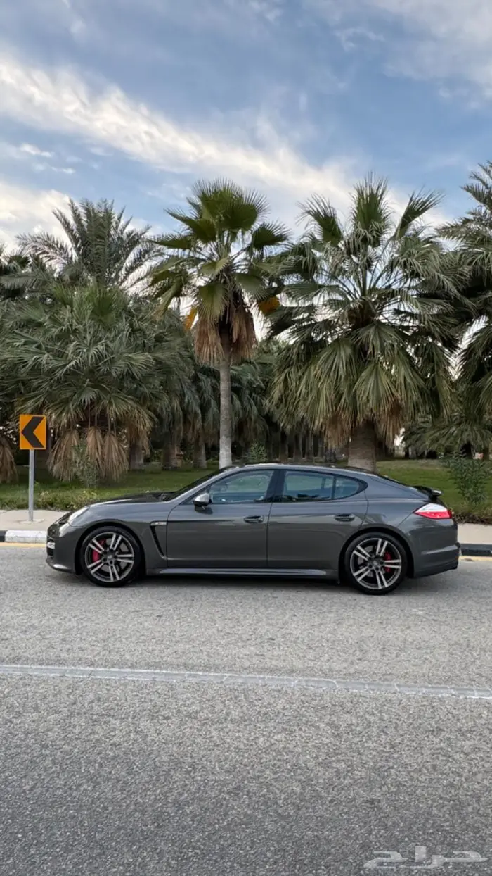 للبيع بورش باناميرا 2013 GTS 2