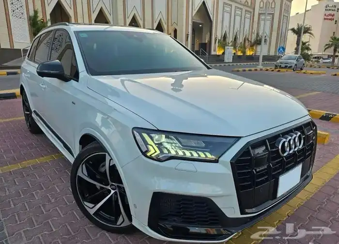 Audi Q7 2020 1
