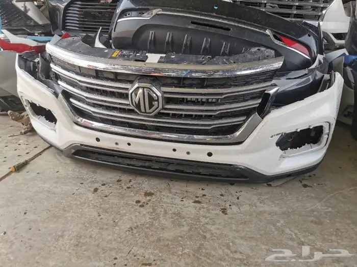 صدام امامي ام جي اركس 8 1