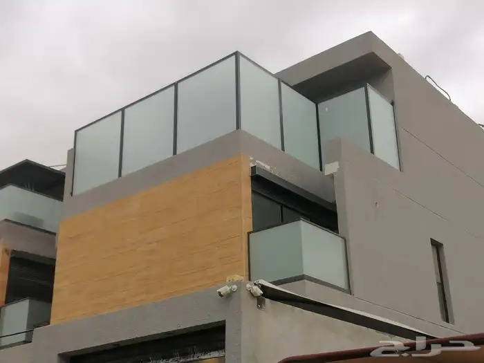 لجميع اعمال الزجاج والحديد مضلات سوتر 4